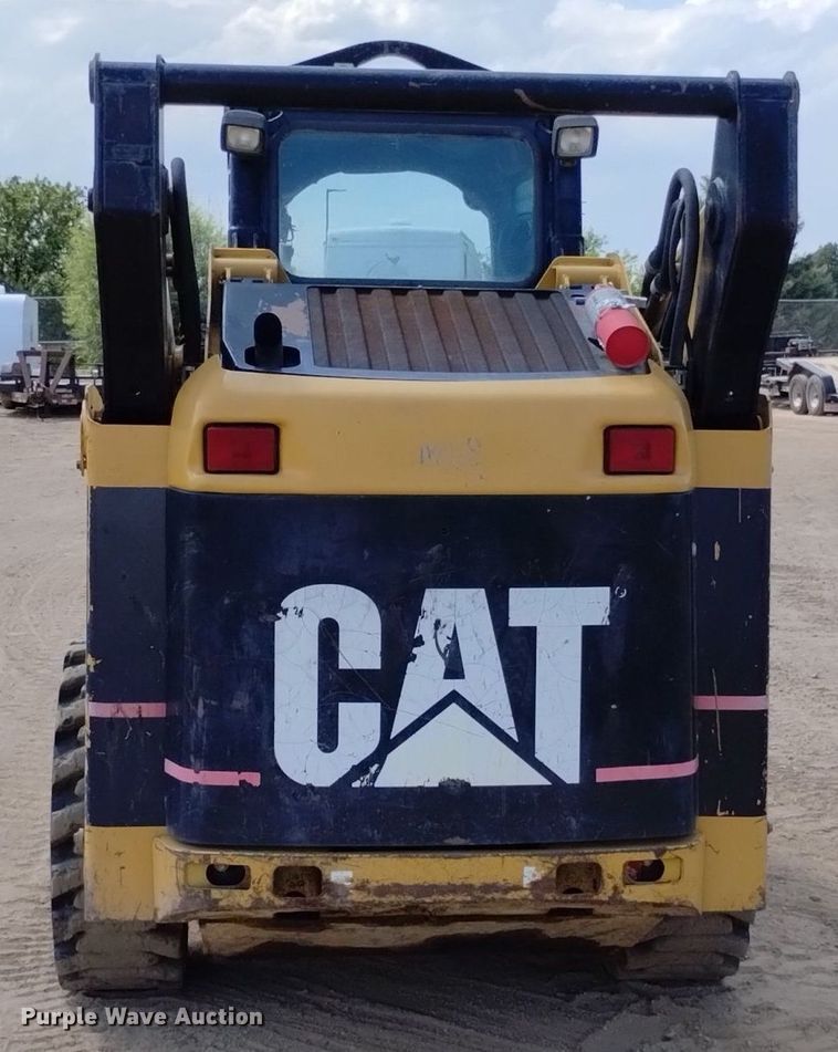 image for item DP3393 2007 Caterpillar 262B  skid steer loader