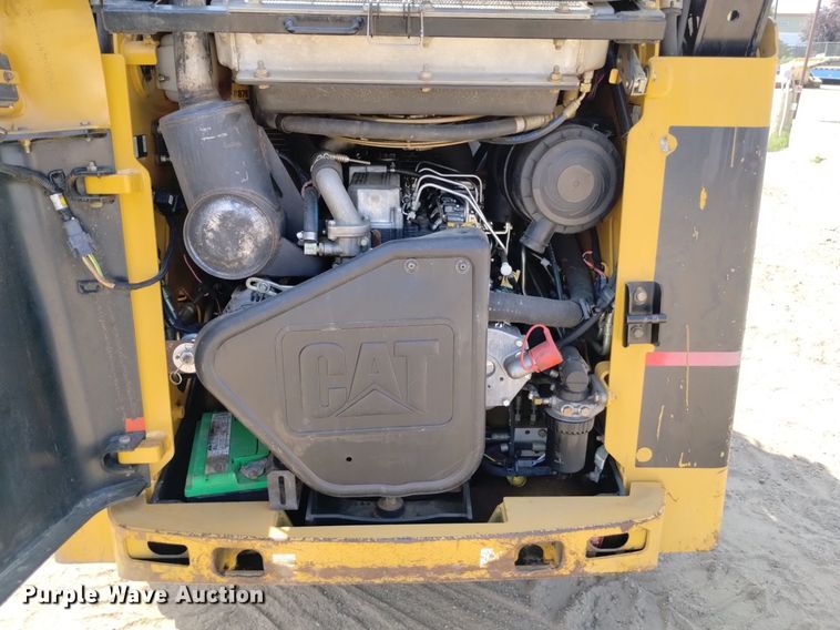 image for item DP3393 2007 Caterpillar 262B  skid steer loader