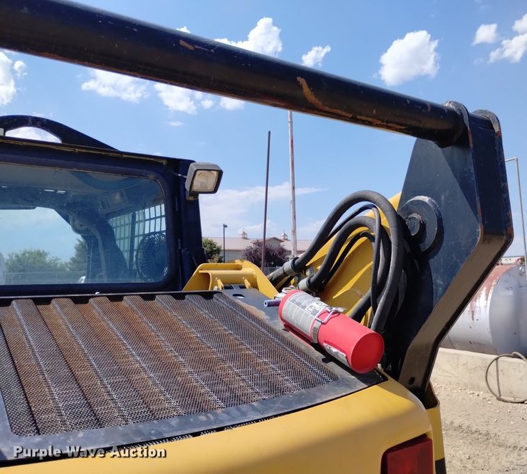 image for item DP3393 2007 Caterpillar 262B  skid steer loader