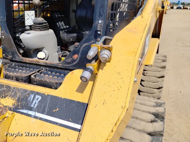 image for item DP3393 2007 Caterpillar 262B  skid steer loader