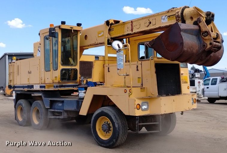 image for item DP3395 Badger 670  wheeled excavator
