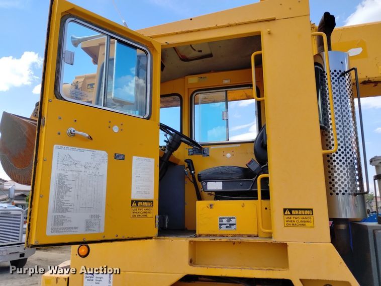 image for item DP3395 Badger 670  wheeled excavator