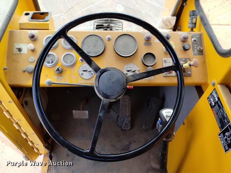 image for item DP3395 Badger 670  wheeled excavator