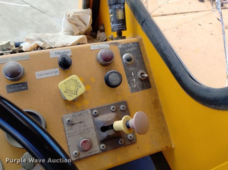 image for item DP3395 Badger 670  wheeled excavator