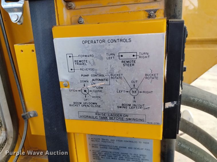 image for item DP3395 Badger 670  wheeled excavator