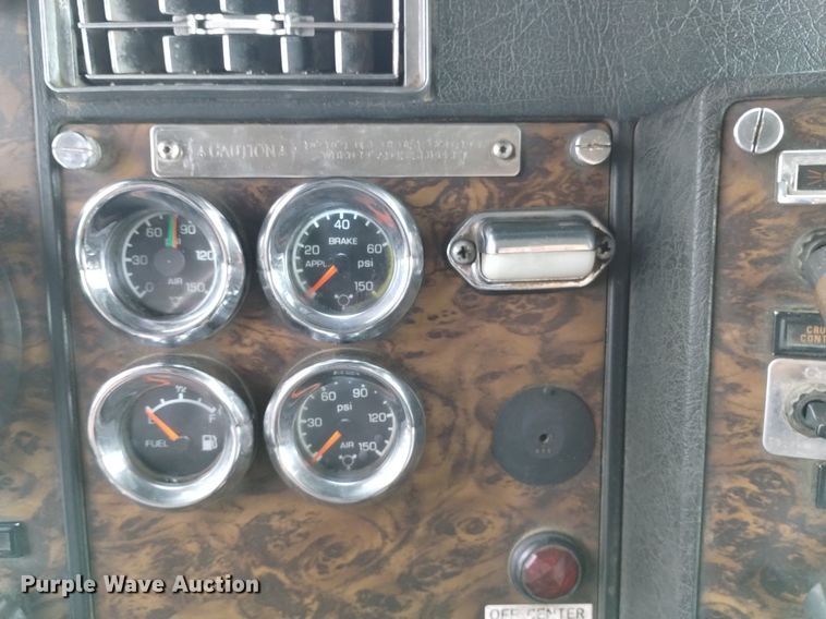 image for item DP3401 1998 Kenworth  ready mix truck