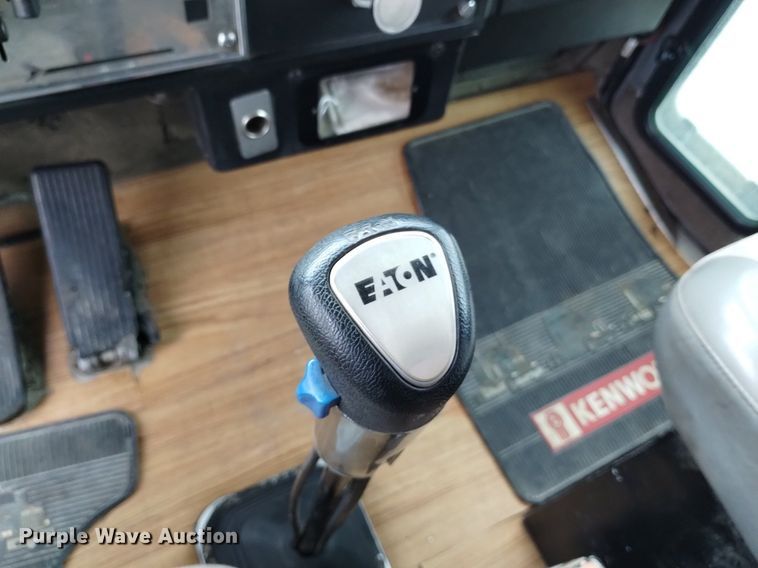 image for item DP3401 1998 Kenworth  ready mix truck