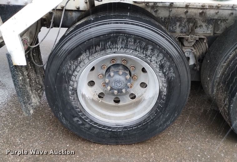 image for item DP3401 1998 Kenworth  ready mix truck