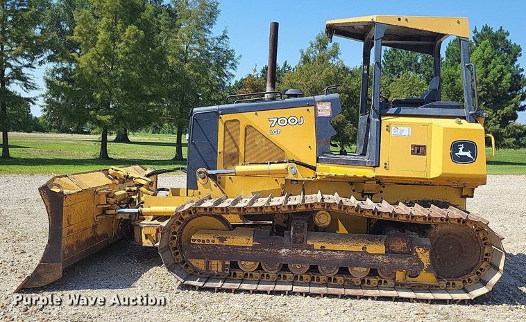 image for item DP5235 John Deere 700J LGP  dozer