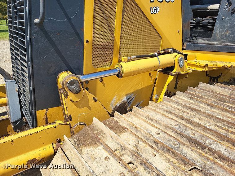 image for item DP5235 John Deere 700J LGP  dozer
