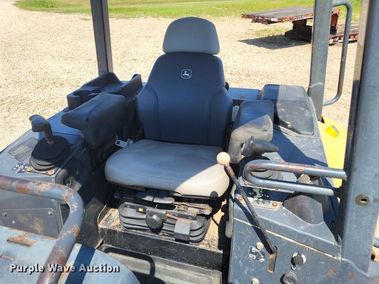image for item DP5235 John Deere 700J LGP  dozer