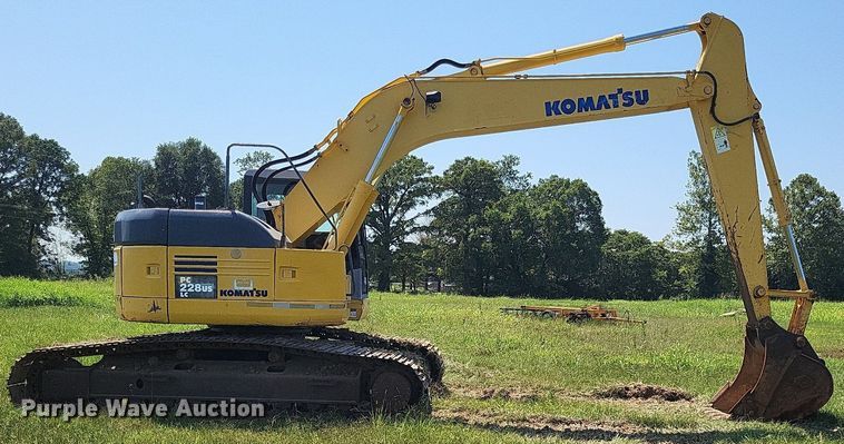 image for item DP5238 2005 Komatsu PC228USLC  excavator