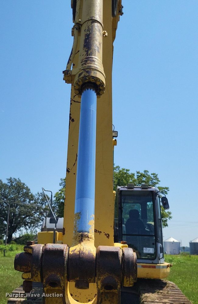 image for item DP5238 2005 Komatsu PC228USLC  excavator