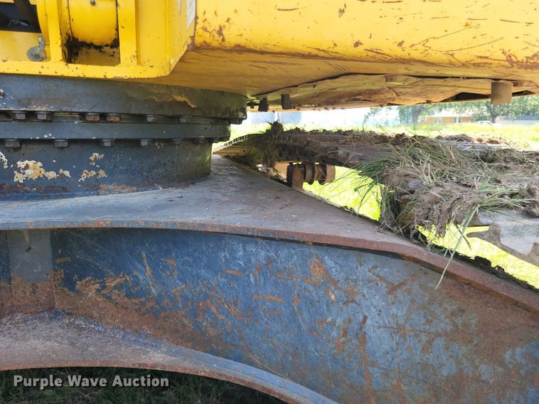 image for item DP5238 2005 Komatsu PC228USLC  excavator