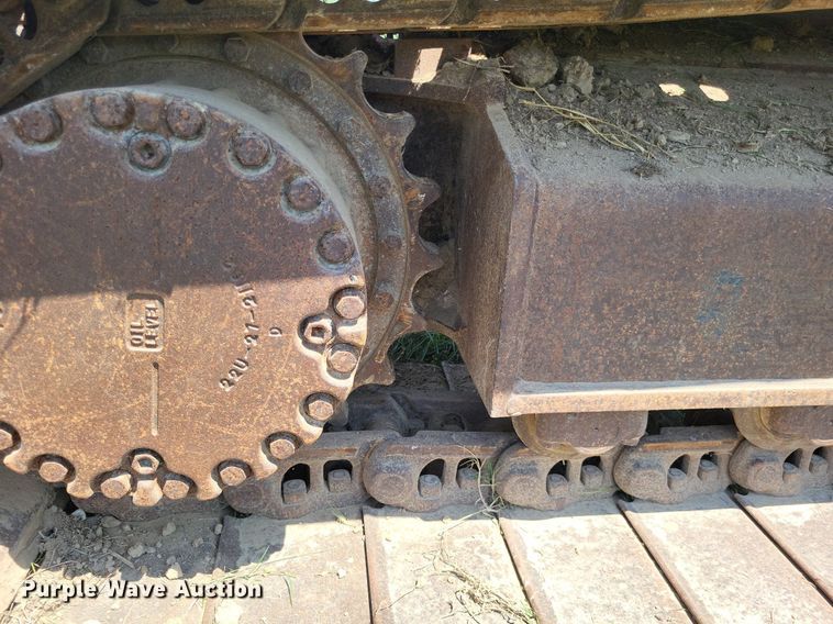 image for item DP5238 2005 Komatsu PC228USLC  excavator