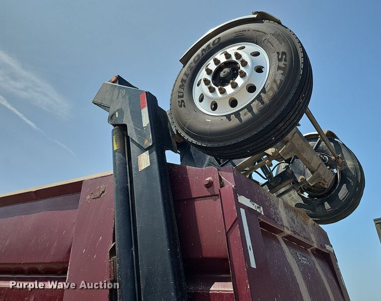 image for item DQ0202 2008 Kenworth W900  dump truck