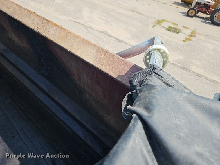 image for item DQ0202 2008 Kenworth W900  dump truck