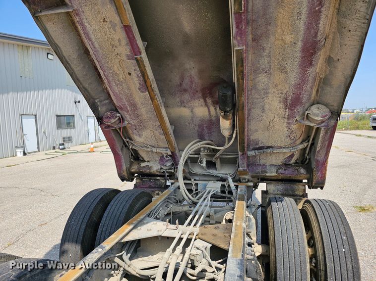 image for item DQ0202 2008 Kenworth W900  dump truck