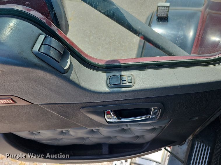 image for item DQ0202 2008 Kenworth W900  dump truck