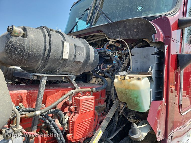 image for item DQ0202 2008 Kenworth W900  dump truck