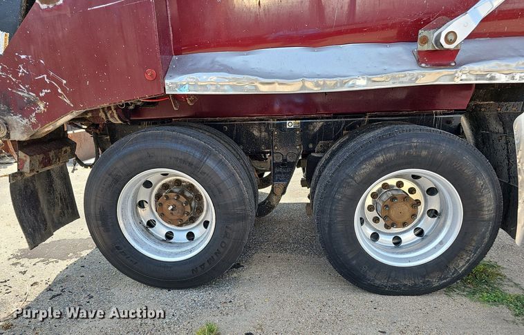 image for item DQ0202 2008 Kenworth W900  dump truck