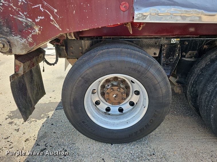 image for item DQ0202 2008 Kenworth W900  dump truck