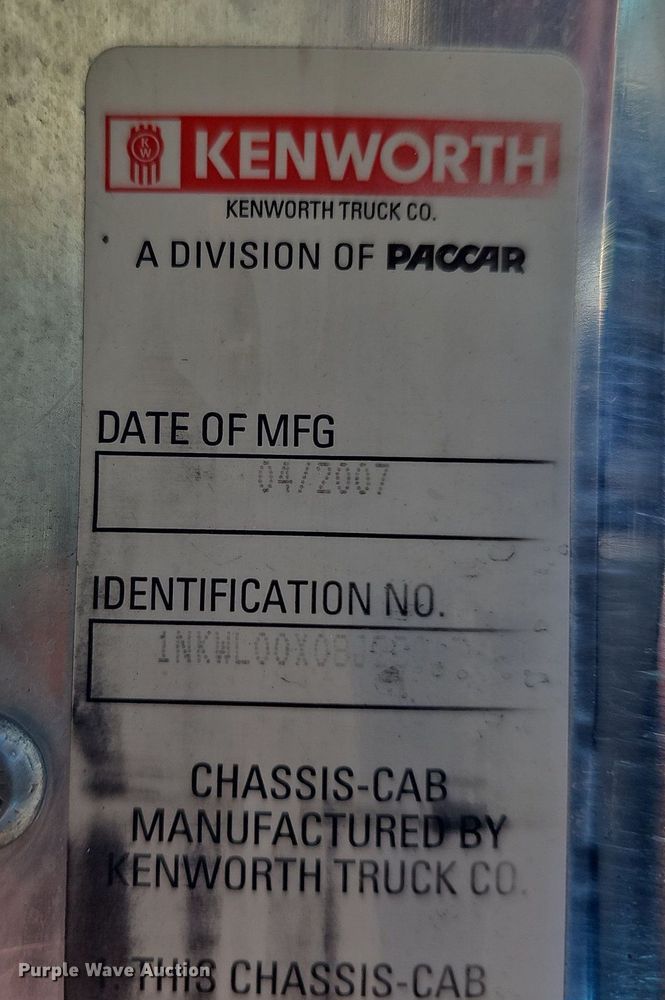 image for item DQ0202 2008 Kenworth W900  dump truck