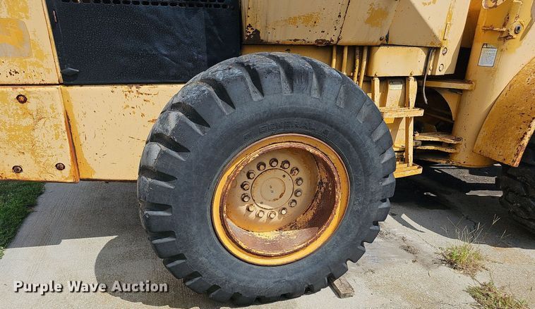 image for item DQ0205 John Deere 544BD  wheel loader