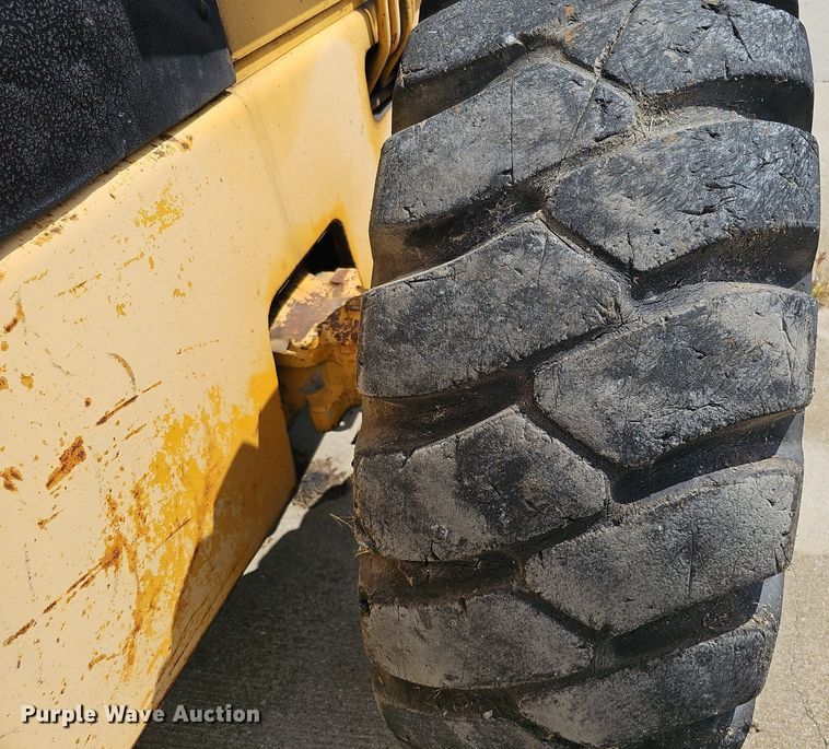 image for item DQ0205 John Deere 544BD  wheel loader