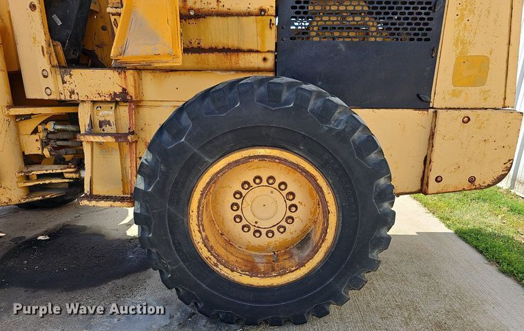 image for item DQ0205 John Deere 544BD  wheel loader