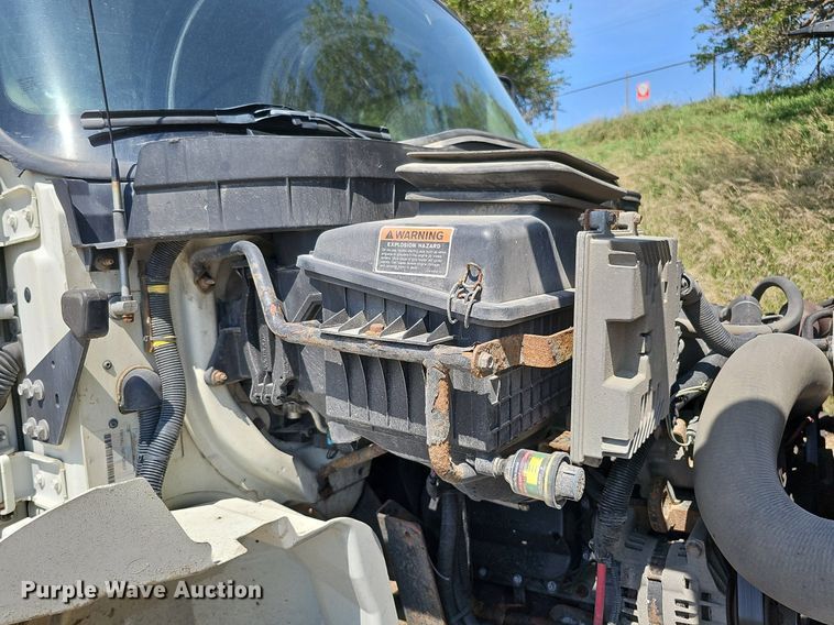 image for item DQ0206 2013 International DuraStar 4300  dump truck