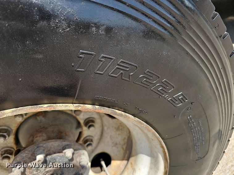 image for item DQ0206 2013 International DuraStar 4300  dump truck