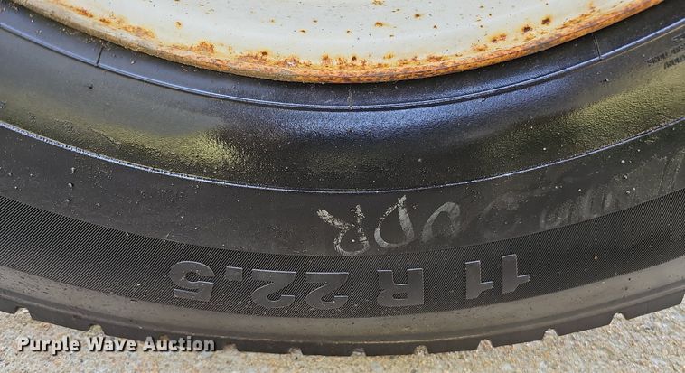 image for item DQ0206 2013 International DuraStar 4300  dump truck