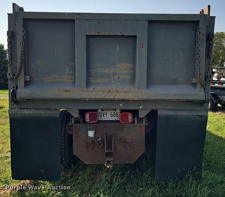 image for item DQ0248 1996 Chevrolet Kodiak C6500  dump truck