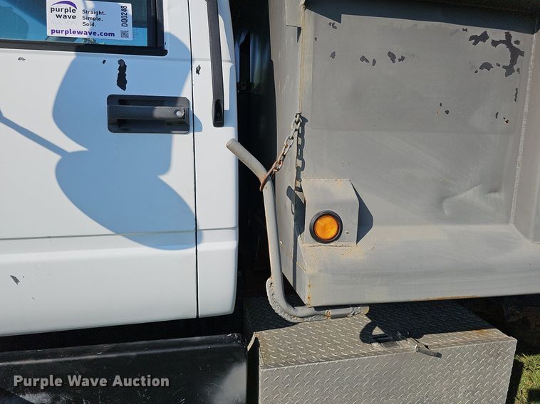 image for item DQ0248 1996 Chevrolet Kodiak C6500  dump truck