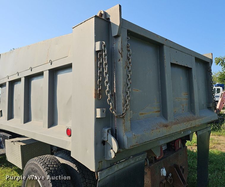 image for item DQ0248 1996 Chevrolet Kodiak C6500  dump truck