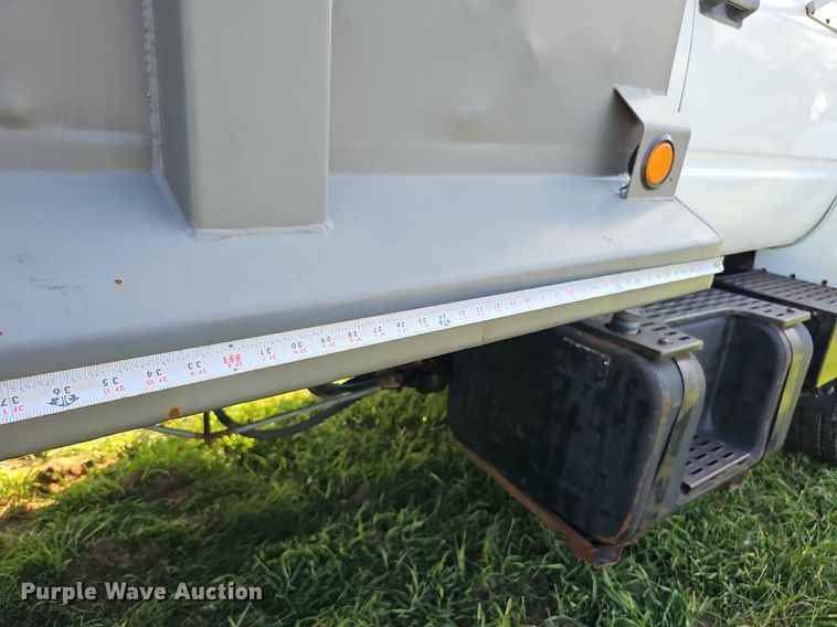 image for item DQ0248 1996 Chevrolet Kodiak C6500  dump truck