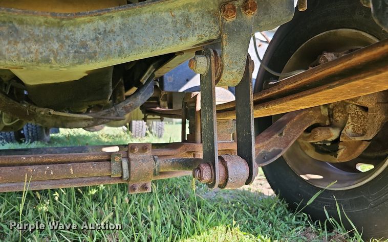 image for item DQ0248 1996 Chevrolet Kodiak C6500  dump truck