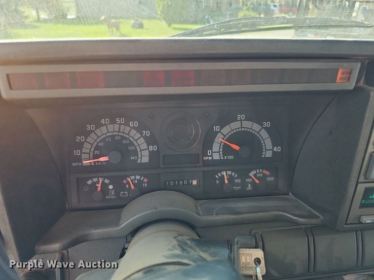 image for item DQ0248 1996 Chevrolet Kodiak C6500  dump truck