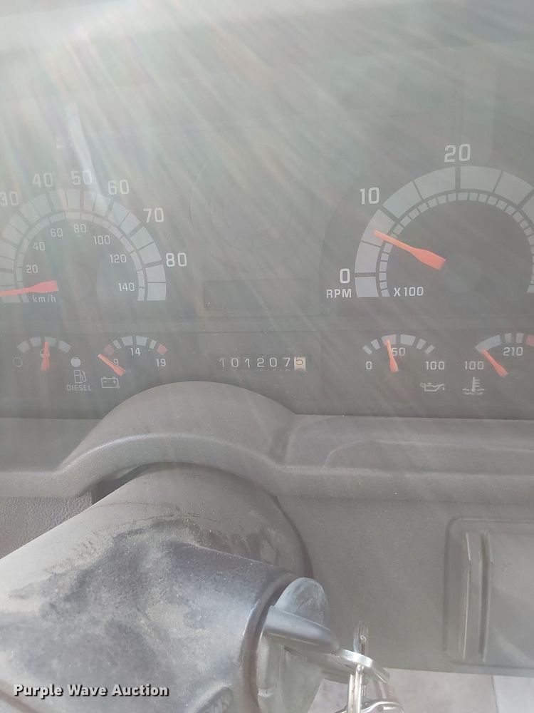 image for item DQ0248 1996 Chevrolet Kodiak C6500  dump truck