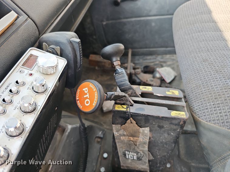 image for item DQ0248 1996 Chevrolet Kodiak C6500  dump truck