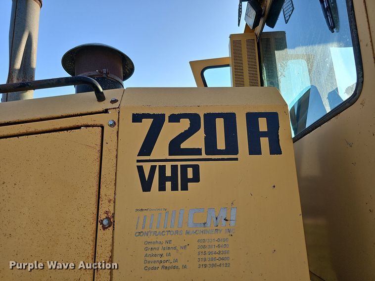 image for item DQ0249 1996 Champion 720A VHP  motor grader