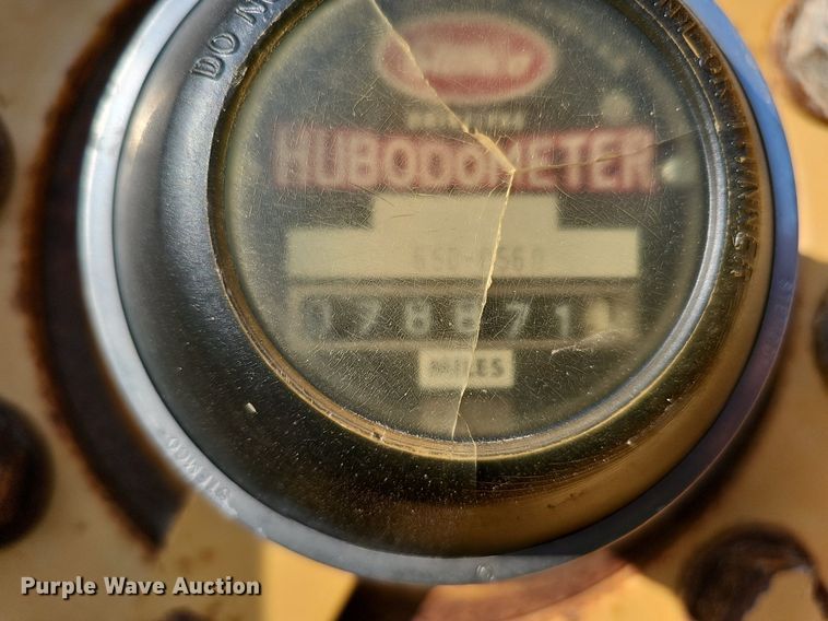 image for item DQ0249 1996 Champion 720A VHP  motor grader