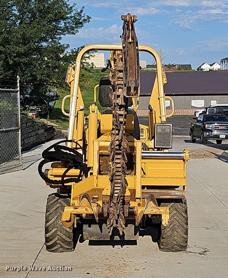 image for item DQ0256 2013 Vermeer RT450  trencher