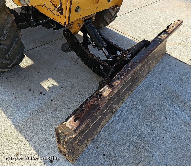 image for item DQ0256 2013 Vermeer RT450  trencher