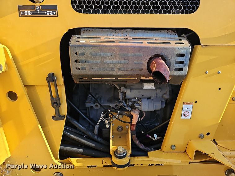 image for item DQ0256 2013 Vermeer RT450  trencher