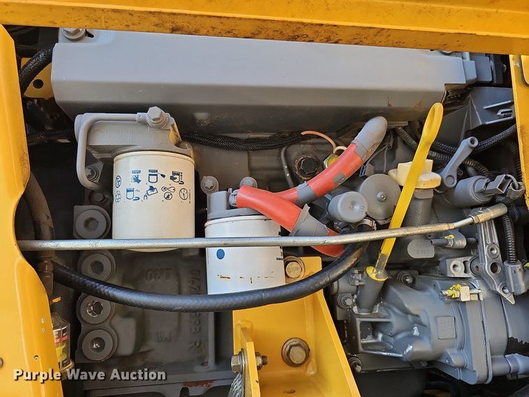 image for item DQ0256 2013 Vermeer RT450  trencher