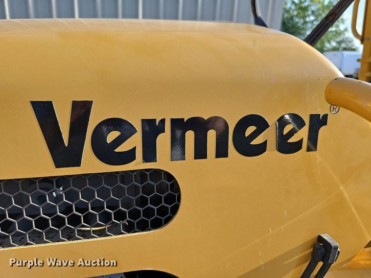 image for item DQ0256 2013 Vermeer RT450  trencher