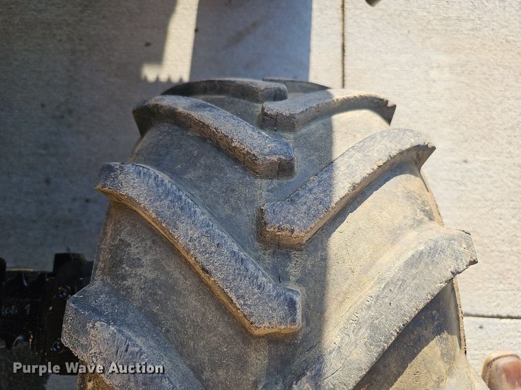 image for item DQ0256 2013 Vermeer RT450  trencher