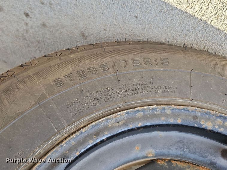 image for item DQ0257 2001 Ingersoll Rand P185 JD  air compressor